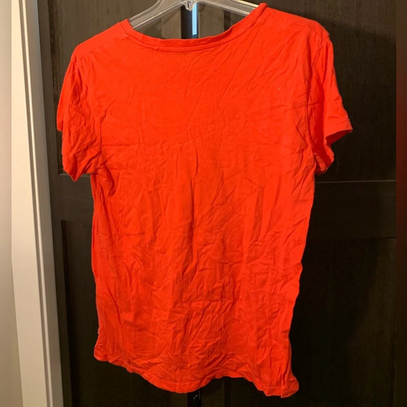 Levi’s Red t-shirt - Picture 3 of 3